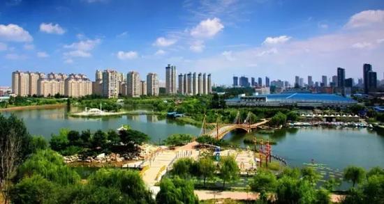 衡水,致敬领导、教师与同窗的团结盛会